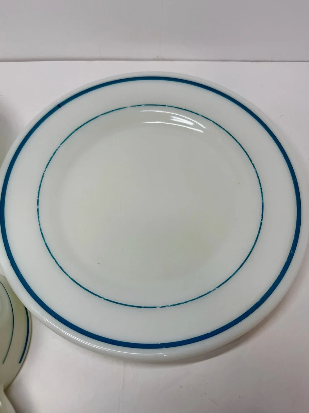 Vintage Pyrex Corning Tableware 4-Piece Place Setting – Blue Stripe / Blue Band